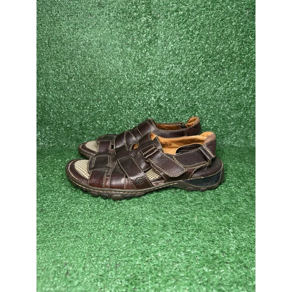 Born Sandals Mens Size 10 US 44 EU Brown Leather Fisherman Comfort Shoe Strappy